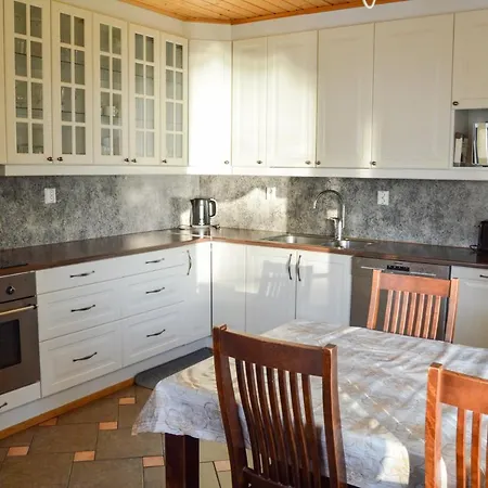 Rantakallio With Jacuzzi * Melkoniemi