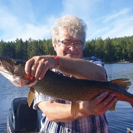 Rantakallio With Jacuzzi