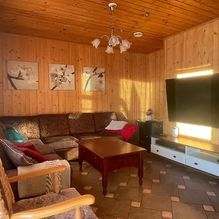 Villa Rantakallio With Jacuzzi *