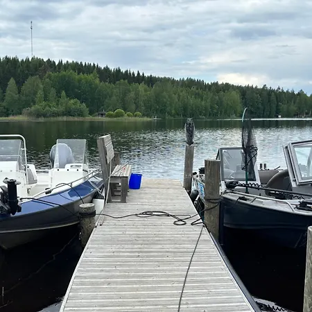 Jacuzzi Rantakallio 빌라 Melkoniemi