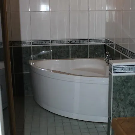 Rantakallio With Jacuzzi