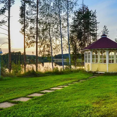 Villa Rantakallio With Jacuzzi