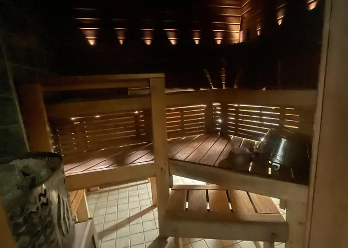 Rantakallio With Jacuzzi Villa *