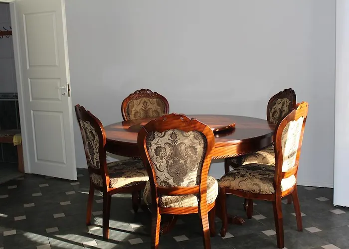 Villa Rantakallio With Jacuzzi Melkoniemi